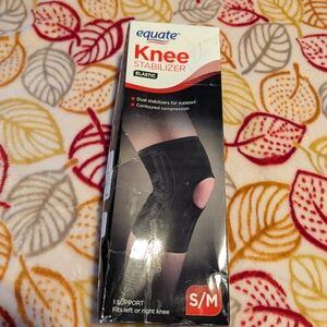 Equate Black Knee Stabilizer Elastic Support Brace S/ M